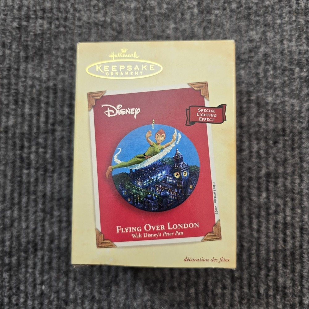 Peter Pan Flying Over London Disney Hallmark Keepsake Ornament‎ 2003